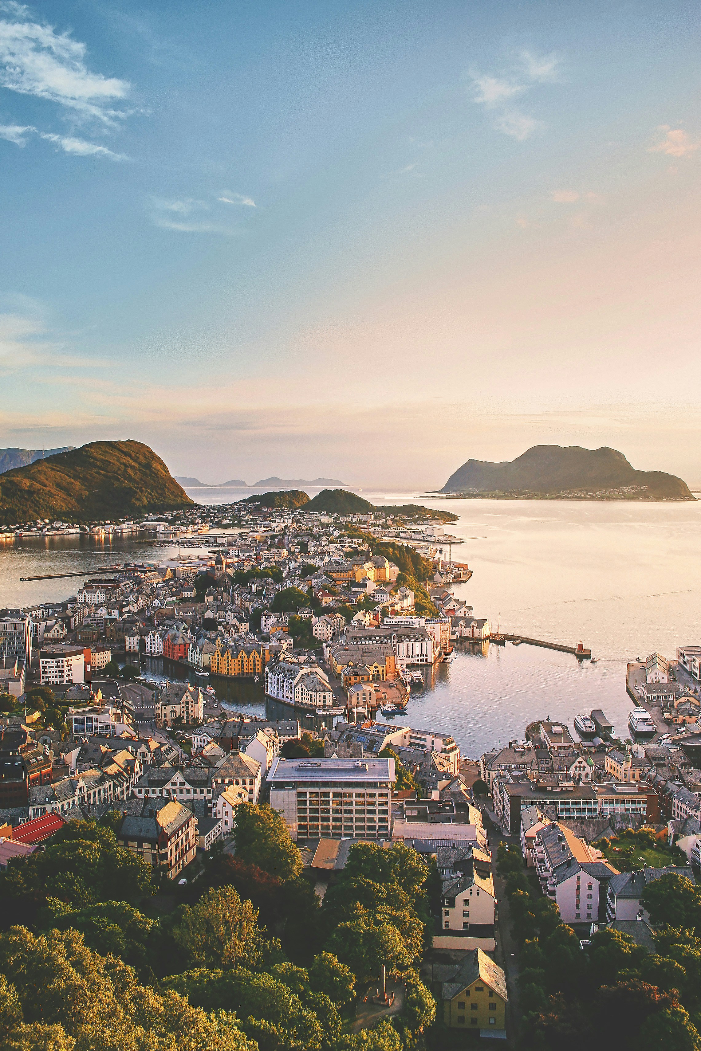 Alesund.jpg