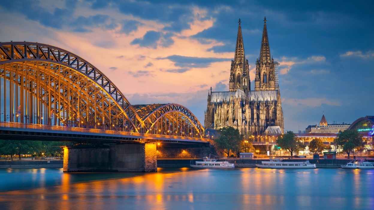 COLOGNE.jpg