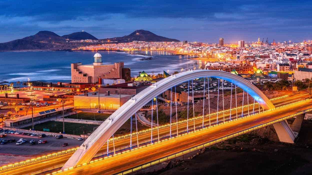 Las Palmas de Gran Canaria.jpg
