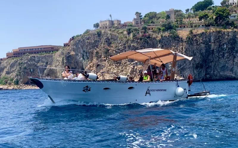Best Sightseeing Cruises in Taormina | TickYourList