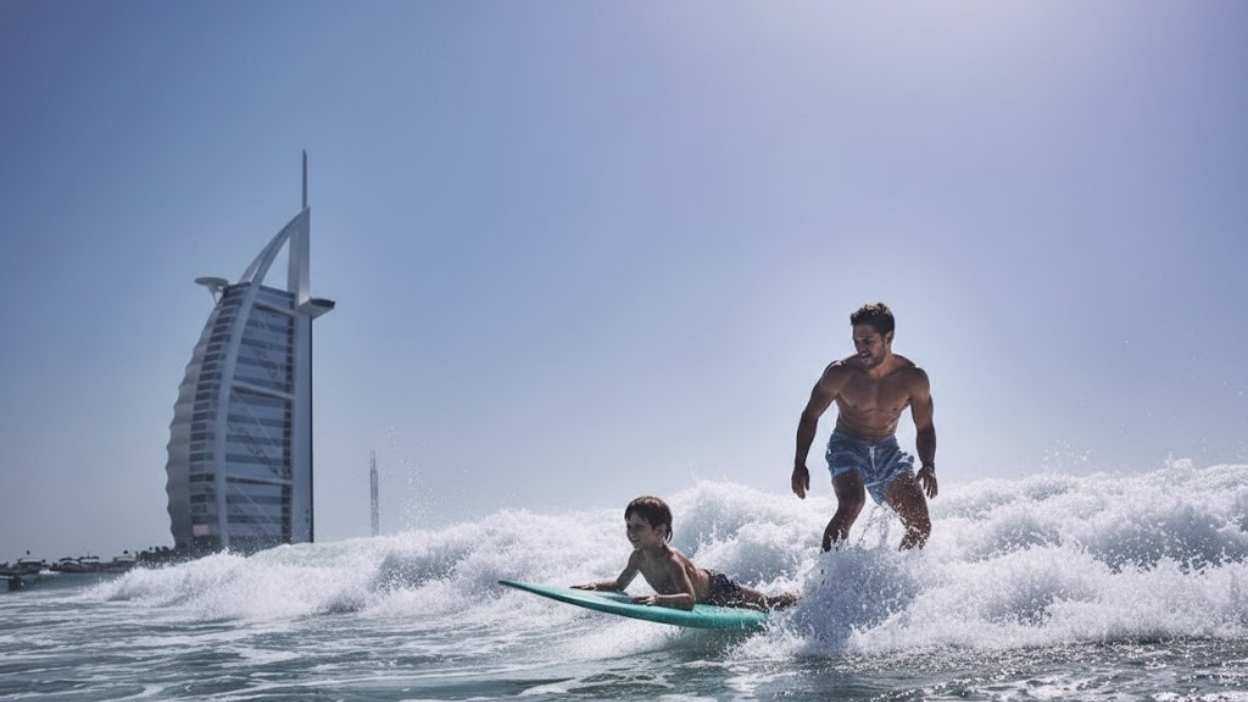 Surfing.jpg